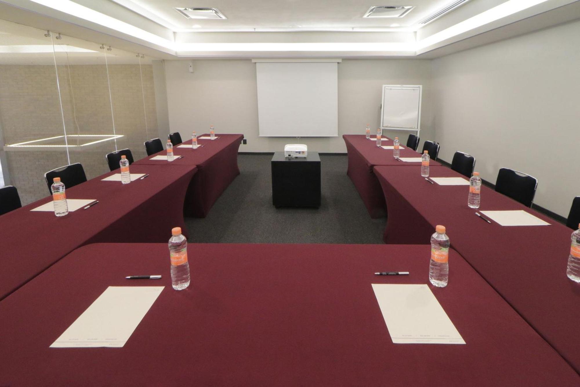 City Express Plus By Marriott Monterrey Nuevo Sur Kültér fotó
